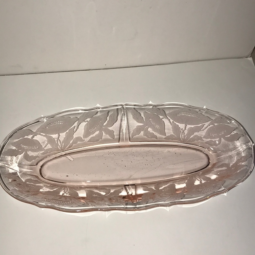 Pink Depression glass celery dish